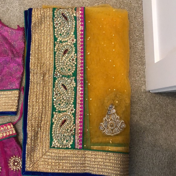 Contrast pink lehenga - Picture 2 of 3